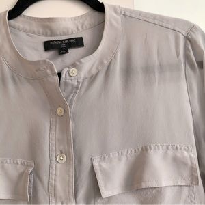 Banana Republic 100% silk blouse